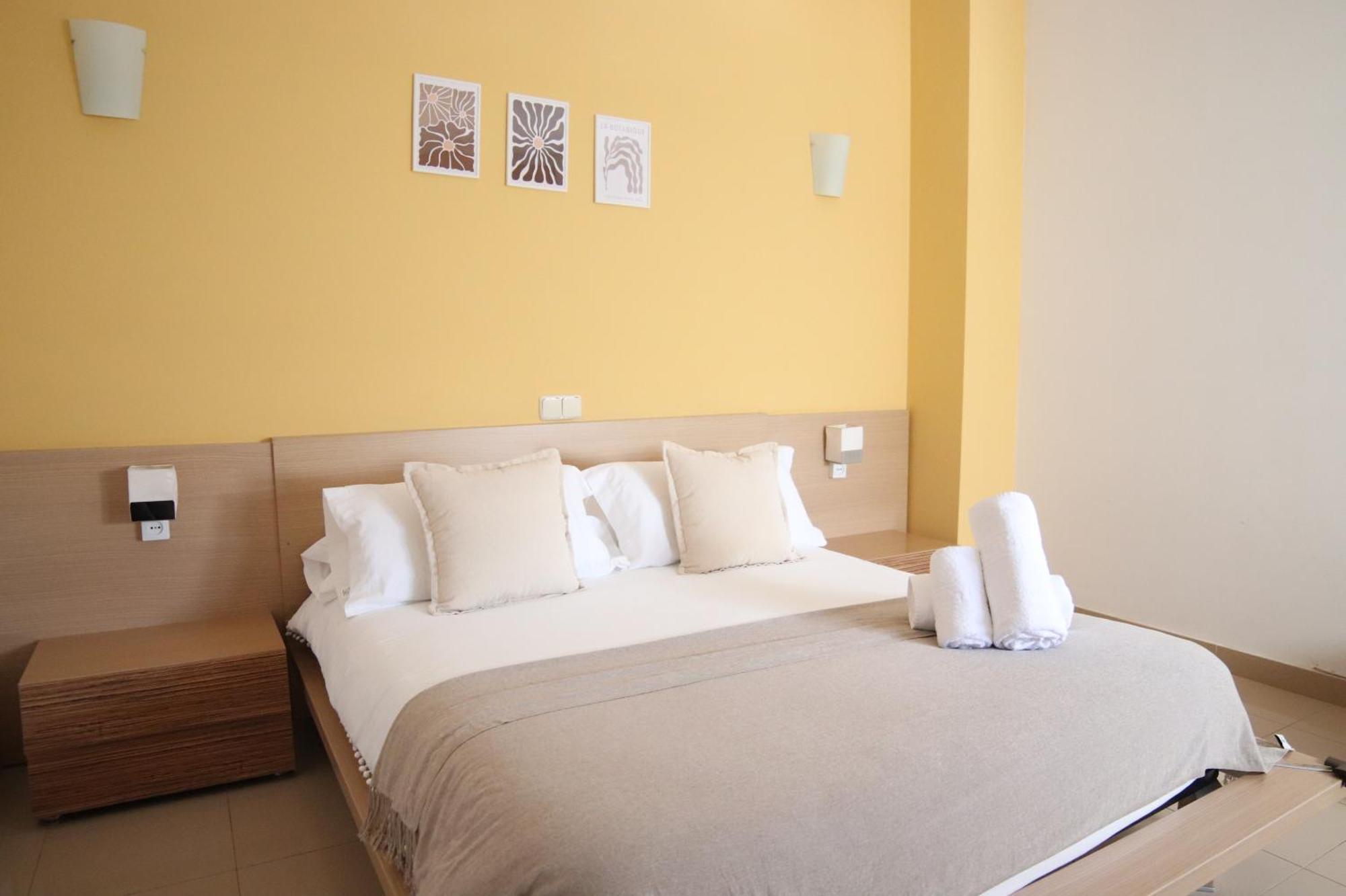 Hostal-Casa Rural Rosa-Nonna 시구엔사 외부 사진