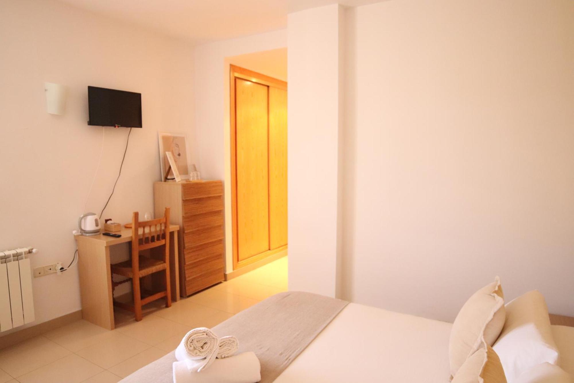Hostal-Casa Rural Rosa-Nonna 시구엔사 외부 사진